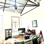 High Living @ Ferguson Court Appartement