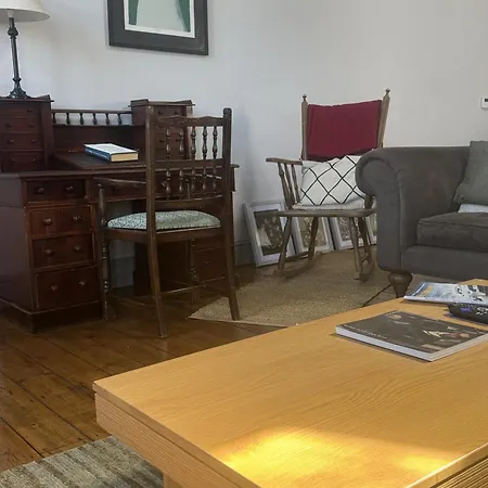 High Living @ Ferguson Court Apartament *