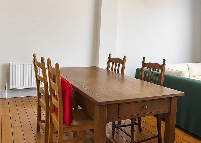 High Living @ Ferguson Court